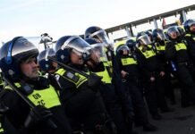 Police on standby as UK braces for more riots