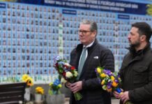 UK’s PM to sign 100 year accord with Ukraine