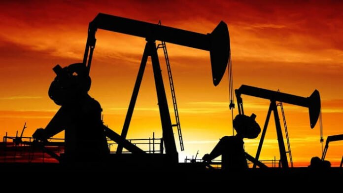 oil climbs