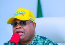 Adeleke alleges police bias, calls for calm